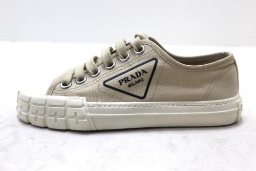 スニーカーのレディース