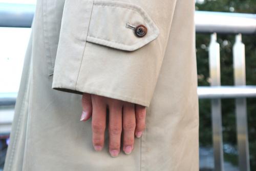 ステンカラーコートのメンズ