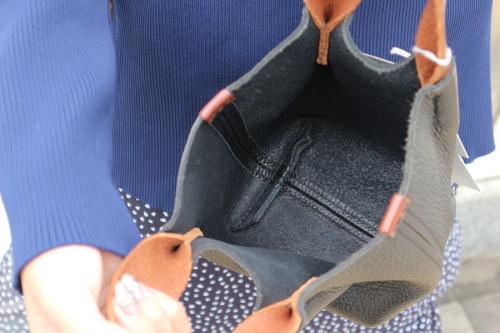 ハンドバッグのユニセックス