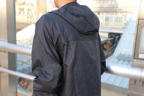 ディーベックのジャケット