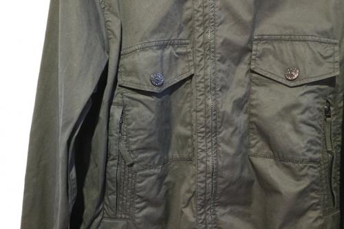 STONE ISLANDのストーンアイランド