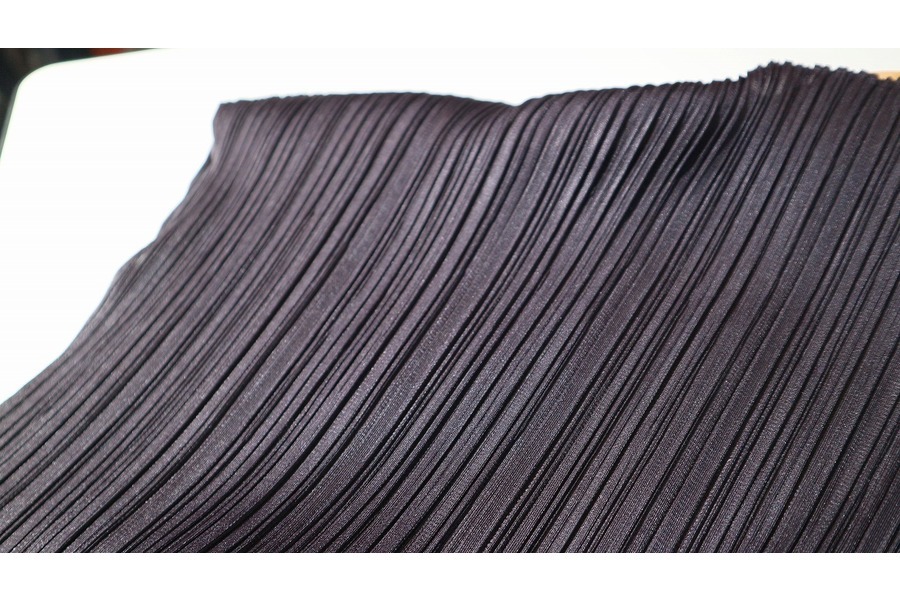 PLEATS PLEASE(プリーツプリーズ)のワンピースをご紹介！[2019.03.23