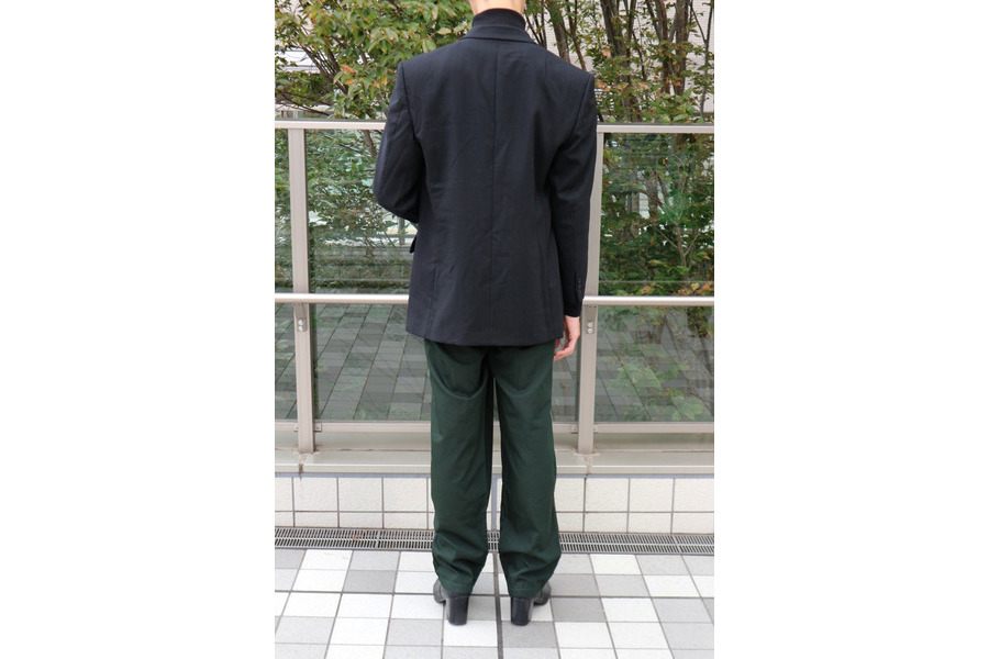 yohjiyamamoto シルクワイドパンツ STAFF STYLING｜THE SHOP YOHJI YAMAMOTO