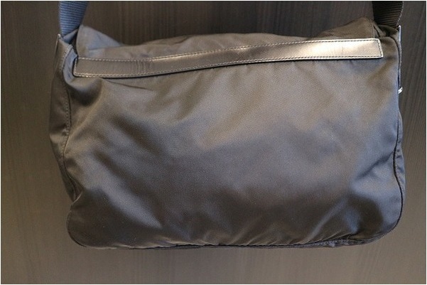 PRADA/プラダ】ナイロンショルダーバッグ(1BD671)入荷[2020.08.18発行