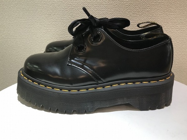 Dr.Martens/ト゛クターマーチン】からQuad Retro Holly 2 Eye Shoe 
