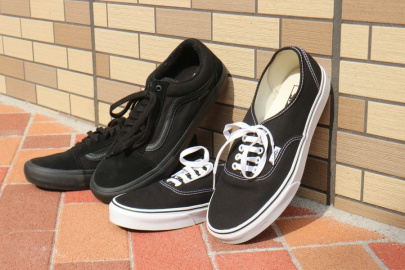 「スニーカーのVANS 」