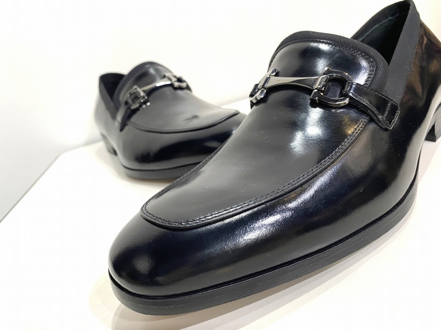 Salvatore Ferragamo/サルヴァトーレ フェラガモ】からガンチーニ