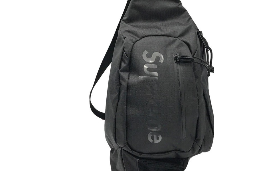 【SUPREME/シュプリーム】からSling Bag/スリングバッグ買取入荷いたしました。[2021.10.25発行]