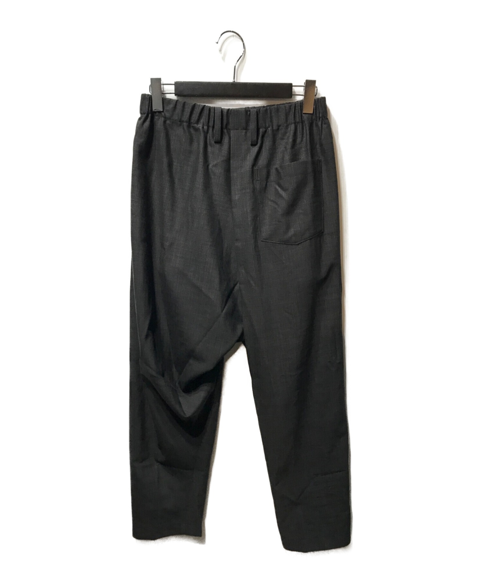 【人気急上昇】 ISSEY MIYAKE MEN/イッセイミヤケメン】から「変形サルエル パンツ