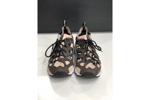 18年08月23日：画像６