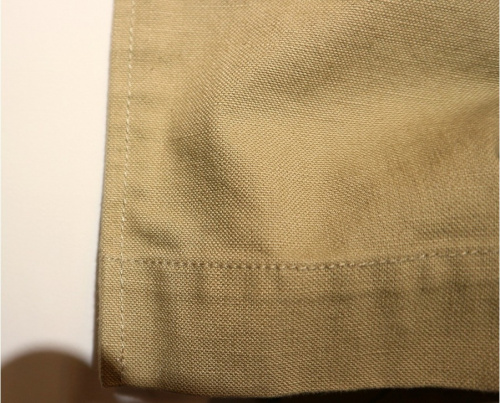 ノートエシロンスのコート