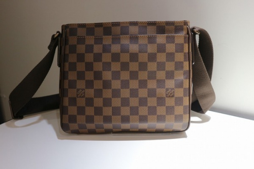 LOUIS　VUITTONのルイヴィトン