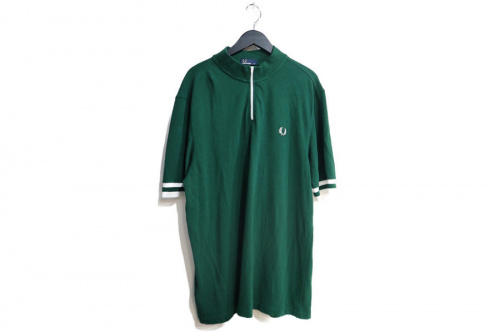 フレッドペリーのポロシャツ