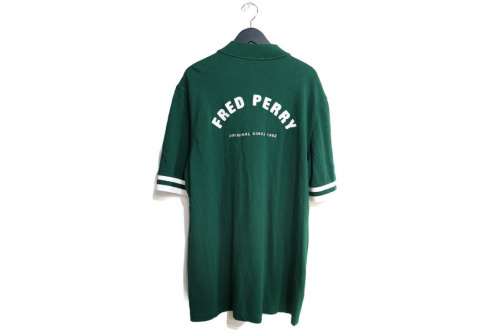 ポロシャツの三鷹南口