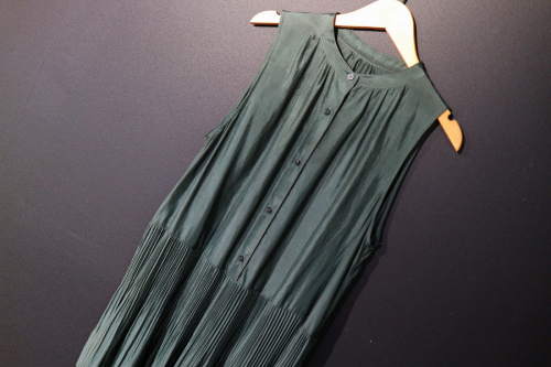 キャリアファッションのSTUNNING LURE