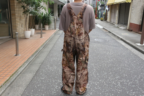 カーハートのダック地フーデッドジャケット