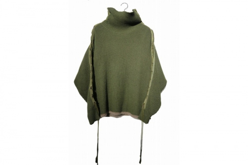 WHITE　MOUNTAINEERINGのホワイトマウンテニアリング