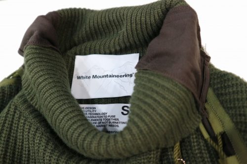 ホワイトマウンテニアリングのニット
