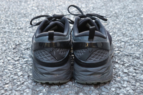 スニーカーの三鷹南口