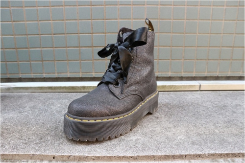 MOLLY GLITTER 6EYE BOOTの6ホールブーツ