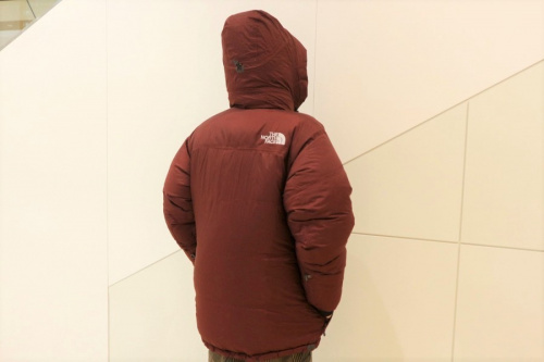 ザノースフェイスのヒマラヤンダウンパーカー