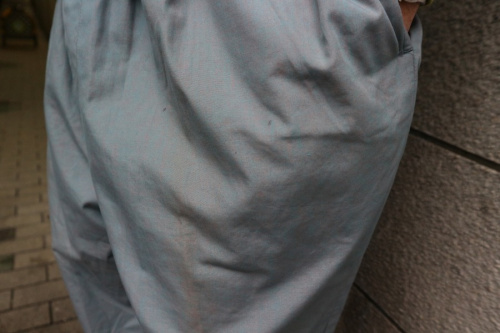 ギャザーパンツのメンズ