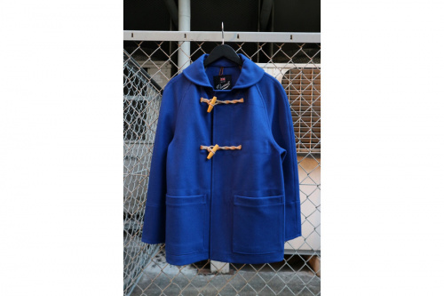 ウールジャケットの三鷹南口