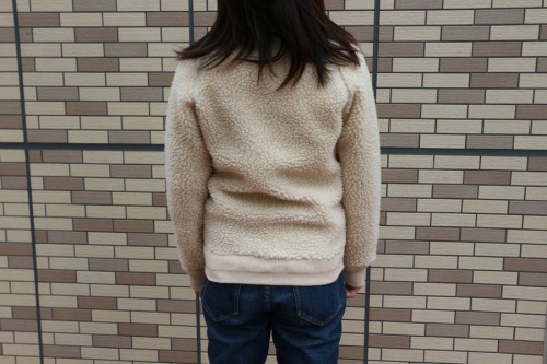 スナイデルのリバーシブルダウンボアコート