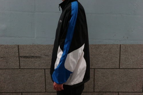 タイトブースプロダクションのフーリガンジャケット