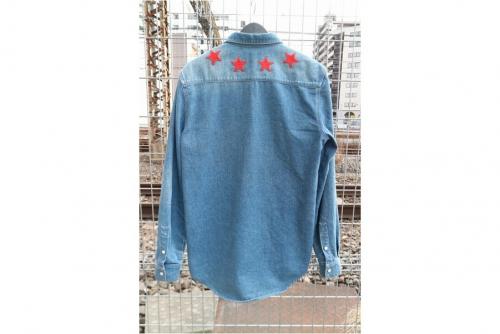 ジバンシーのデニムシャツ