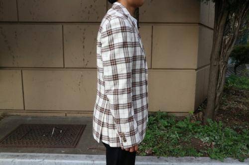エルビーエムのオーバーチェック2Bジャケット