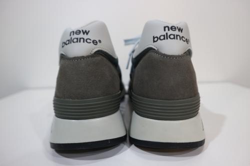 ニューバランスのNEW BALANCE M1300CLS