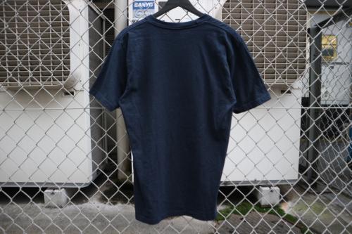 シュプリームのTシャツ