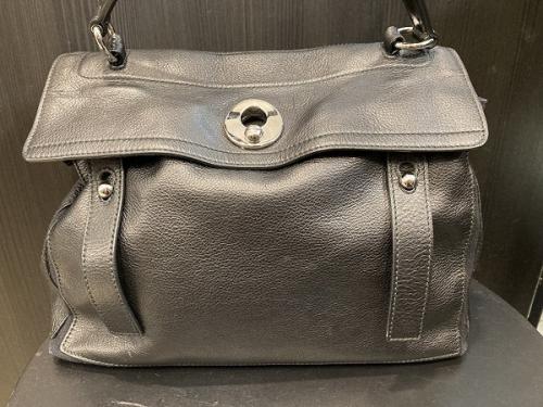 Yves Sain Laurentのイヴサンローラ