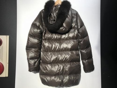 デュベティカのKAPPAフォックスファーダウンコート