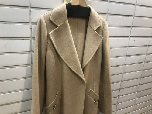 キャリアファッションのTO BE CHIC