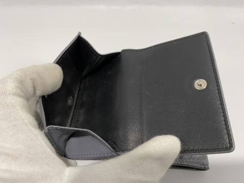 エブリデイミニウォレットの財布