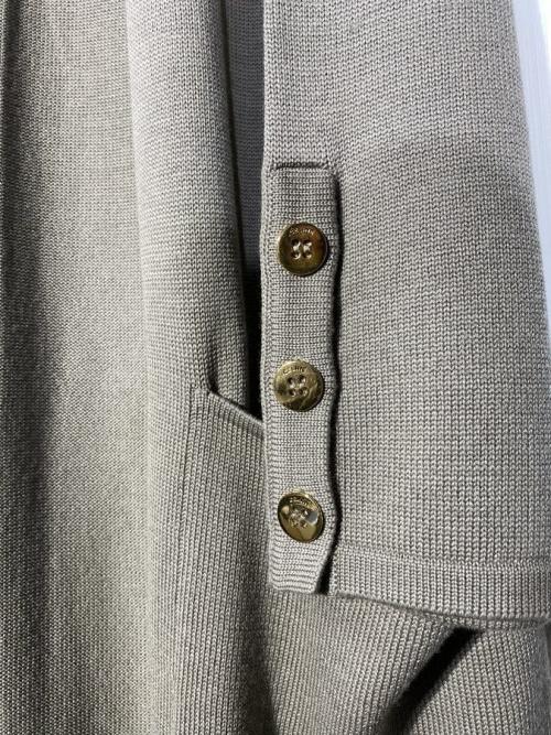 袖金釦ロングカーディガンの三鷹南口　