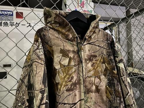 カーハートのビンテージリアルツリーカモパーカー