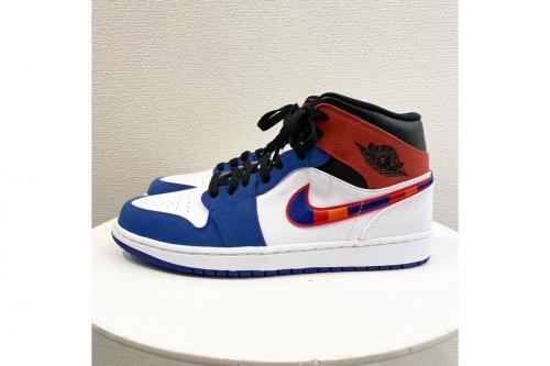 ナイキのAIR JORDAN 1 MID SE 20SS