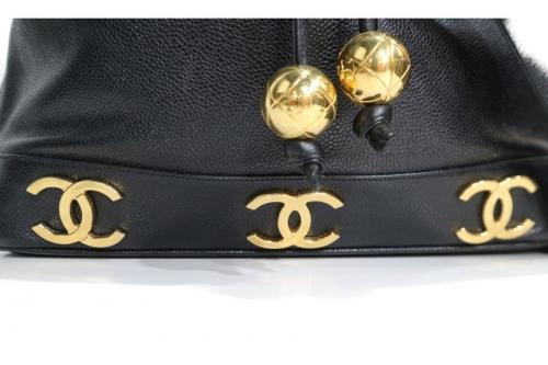 ヴィンテージトリプルココマークショルダーバッグのレザーショルダー