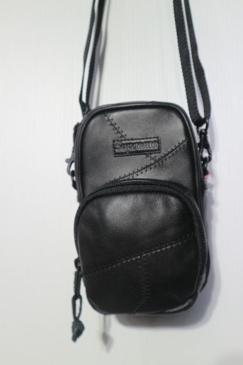 SUPREMEのシュプリーム