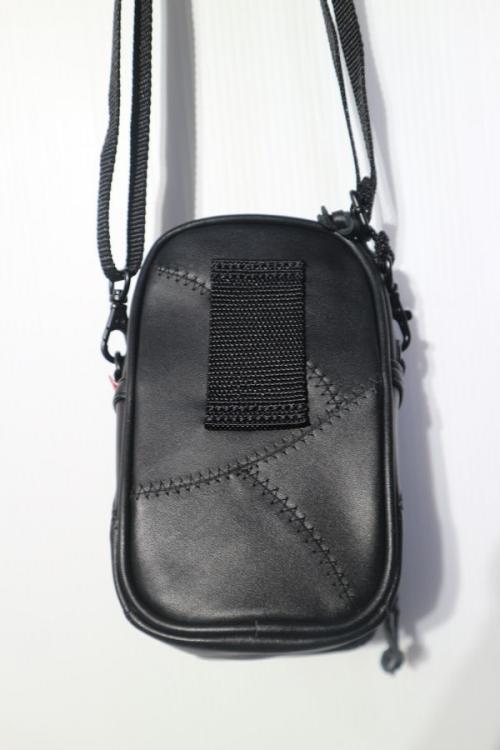 シュプリームのPatchwork Leather Small Should