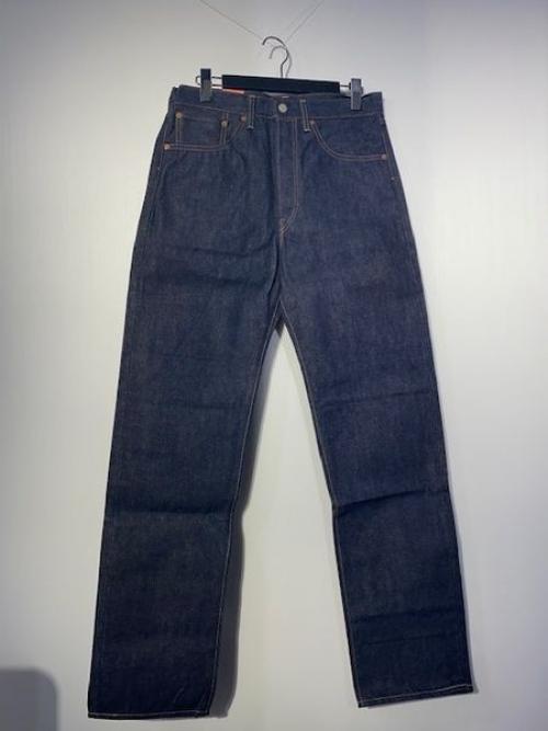 リーバイスの501XX復刻リジットデニムパンツ