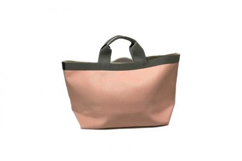 エルベシャプリエのリュクススクエアトートL