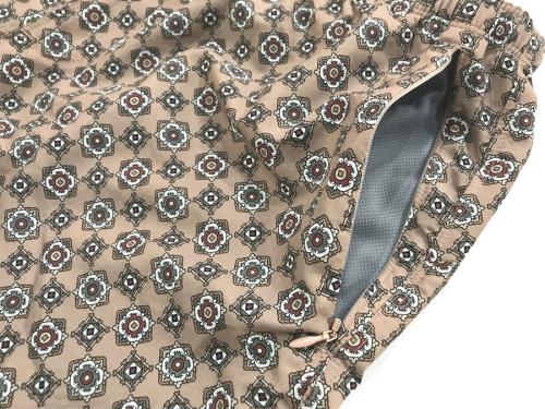 ウォームアップショーツ