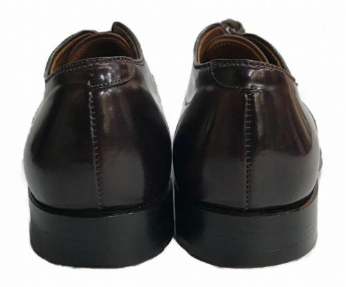 パンチドキャップトゥコードバンレザーシューズのメンズ