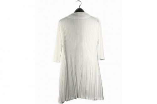 プリーツプリーズのプリーツロングカーディガン