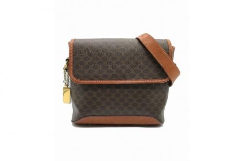 CELINEのセリーヌ