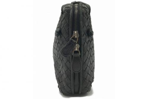 イントレチャート ショルダーバッグのレディース